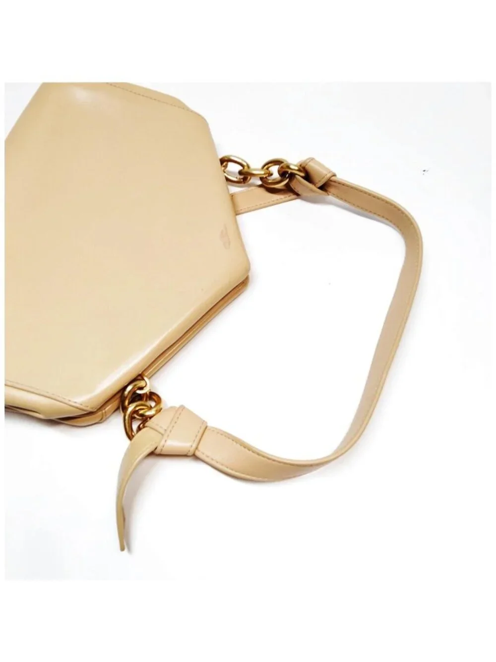 Authentic Bottega Veneta Ivory Leather Shoulder Bag
